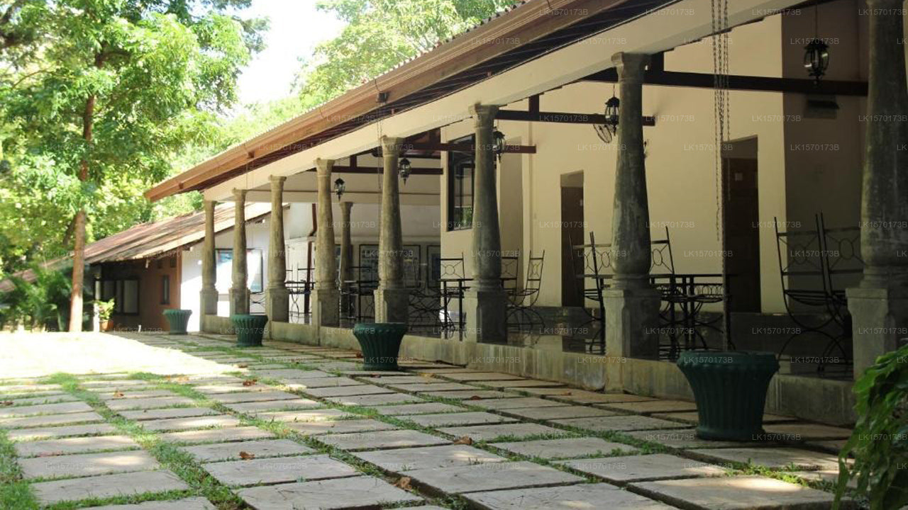 Dambulu Oya Family Park, Dambulla