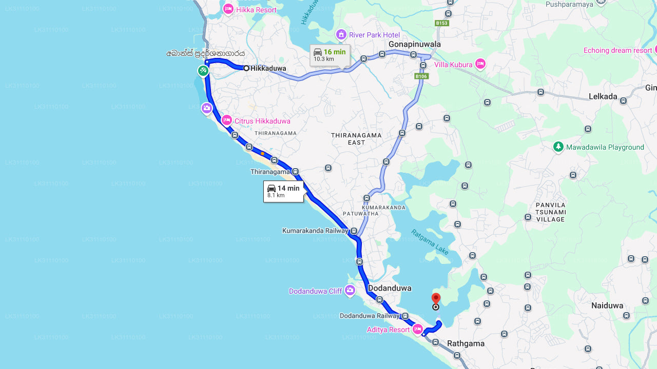 从希克杜沃 (Hikkaduwa) 出发在拉特加马湖 (Rathgama Lake) 划皮划艇