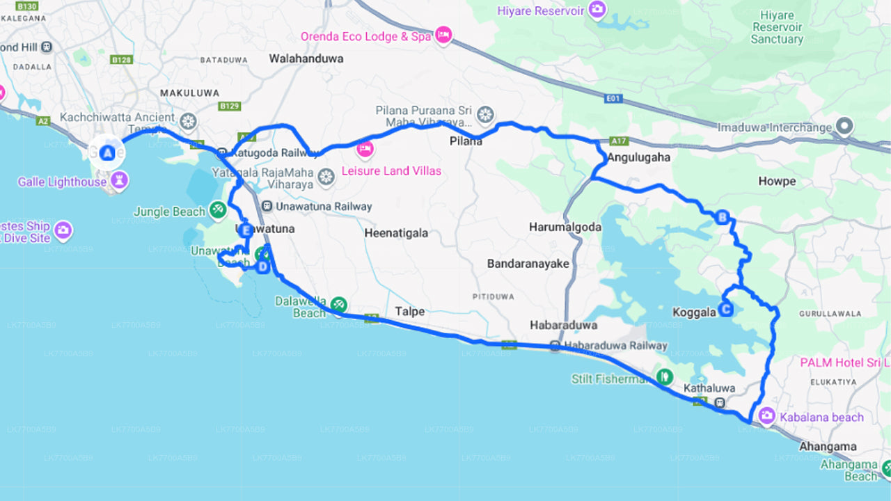 从加勒骑自行车游览乡村