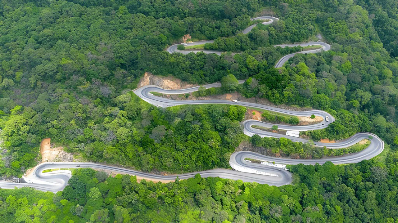 Discover Kandy by Helicopter from Hatton