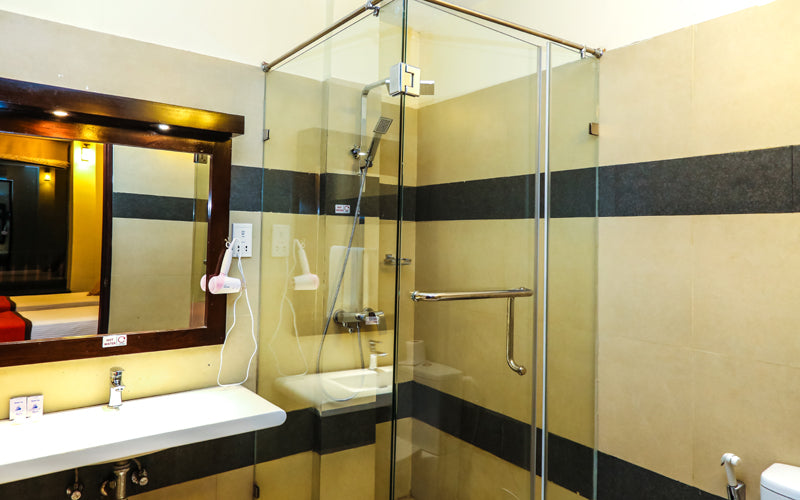 橡树雷城酒店, 康提