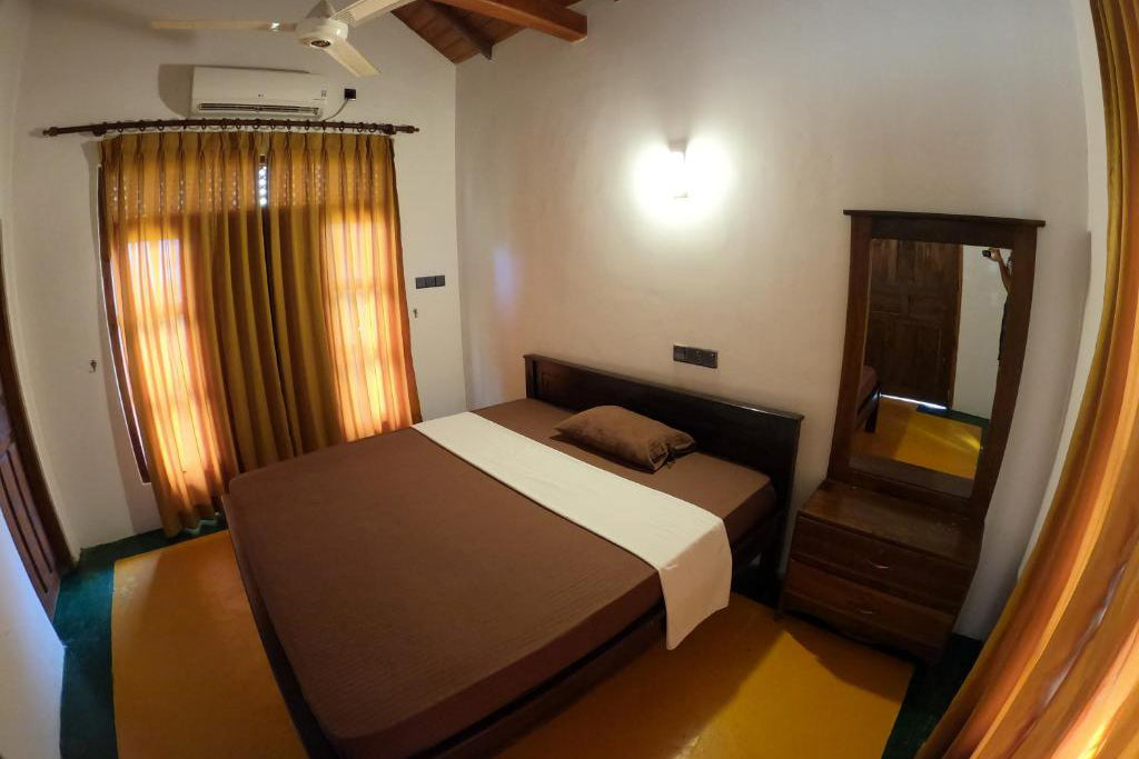 日出小屋，阿鲁甘湾