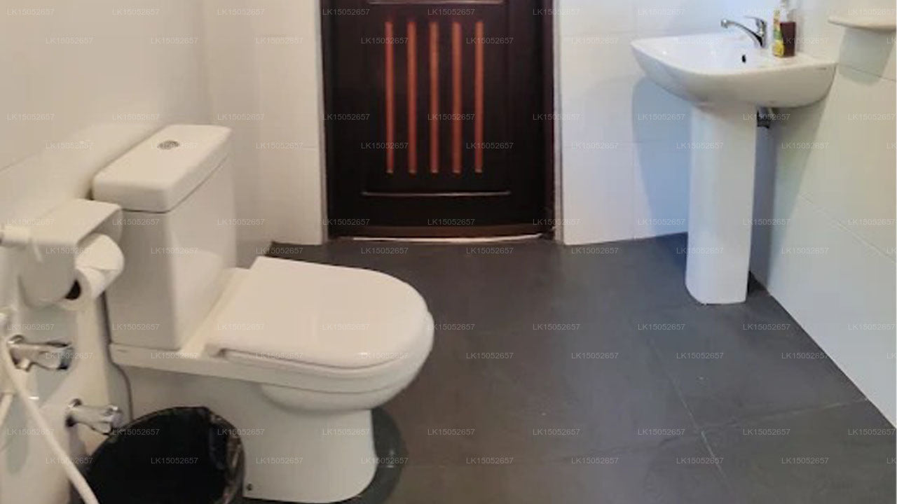 Aura by epic collection, Mirissa