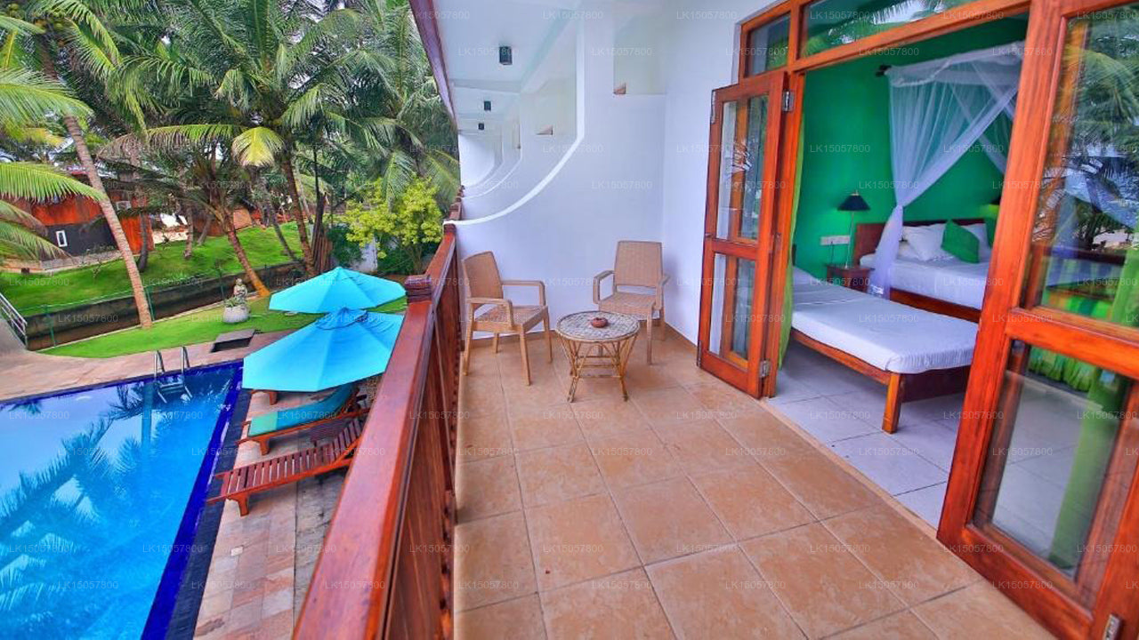 Rockside Beach Resort, Induruwa