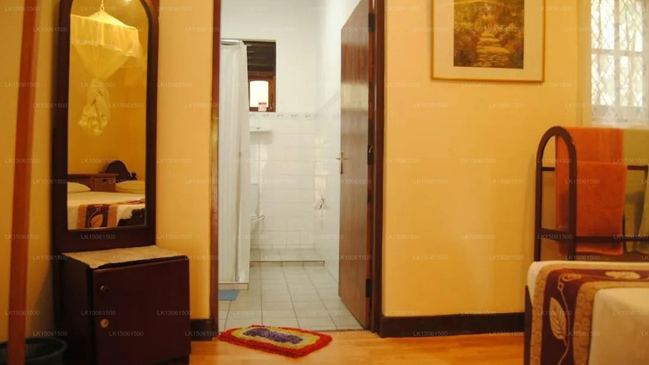 The Villa in Paradise,Unawatuna