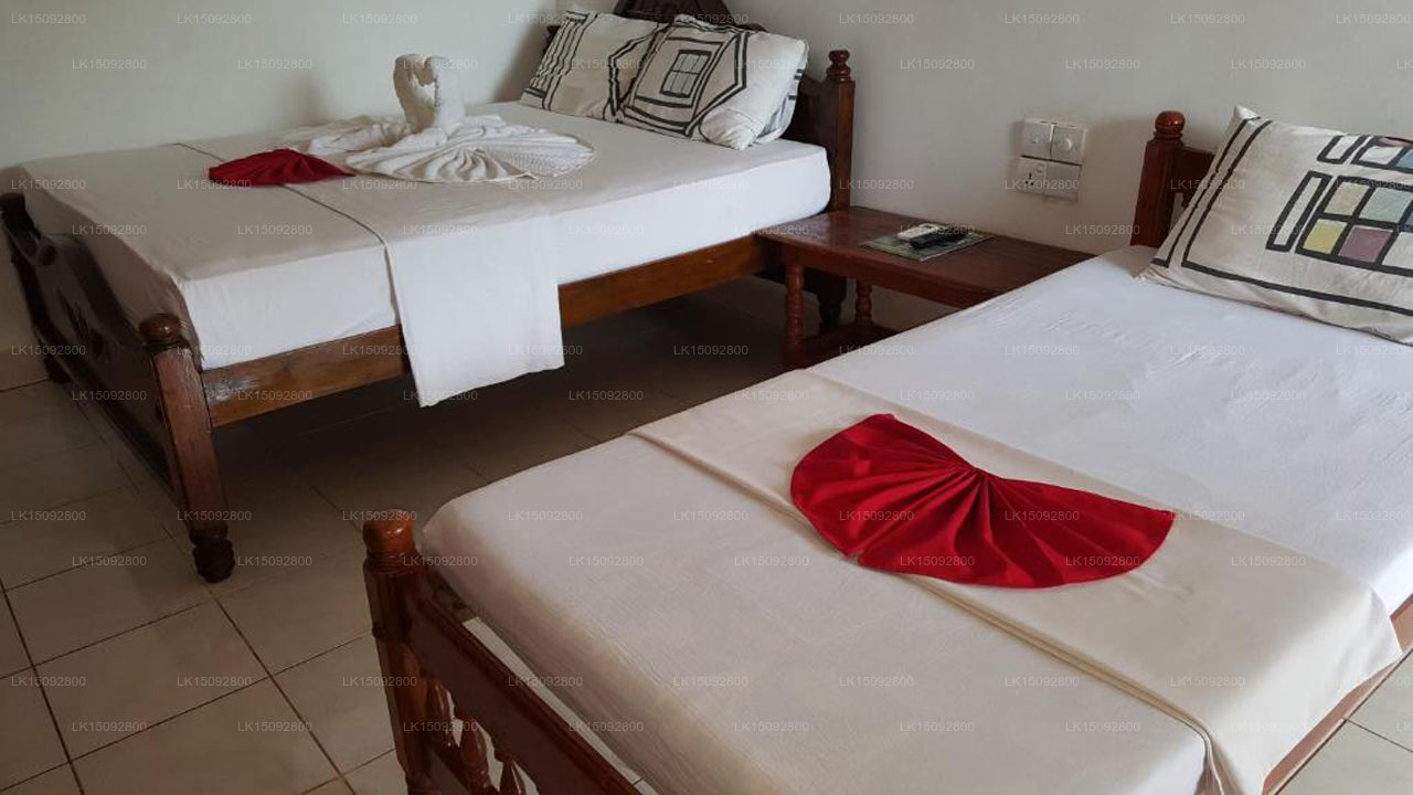 Sea View Beach Hotel, Nilaveli