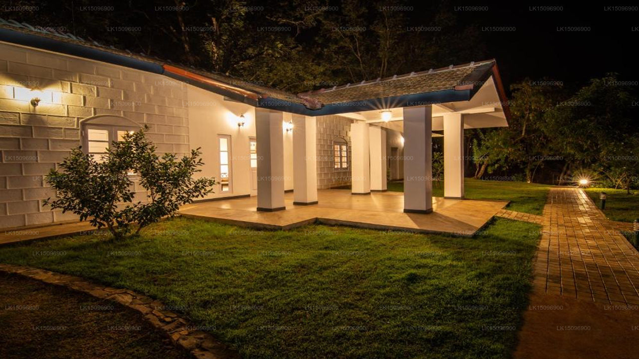 Fourteen at Victoria Golf & Country Resort, Kandy