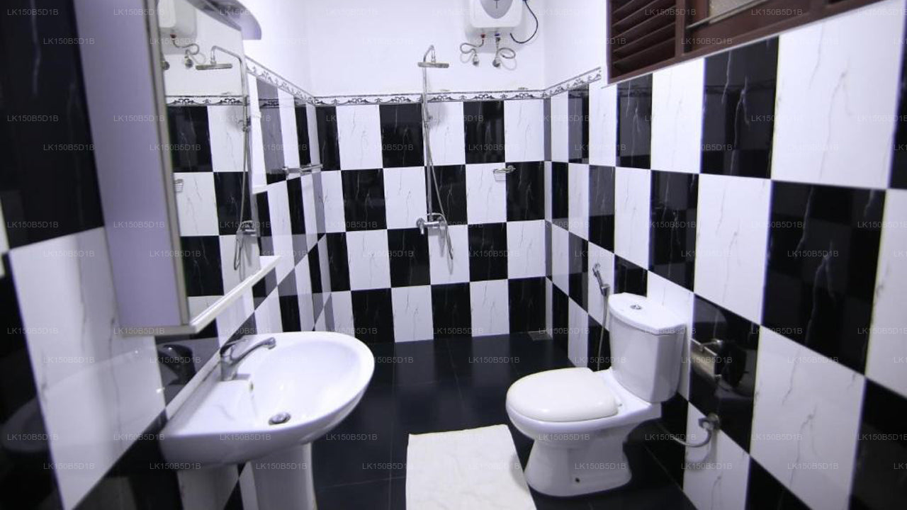 Villa Lotus At, Hikkaduwa