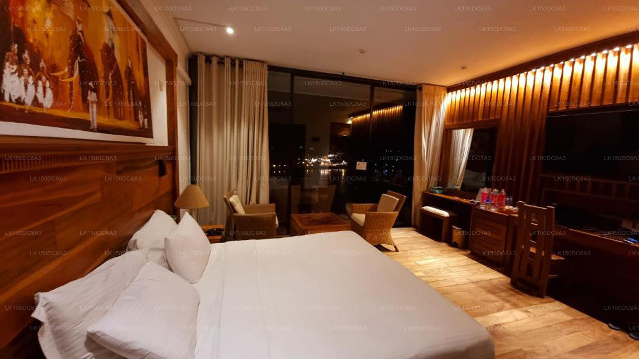 康提莱克伍德公寓