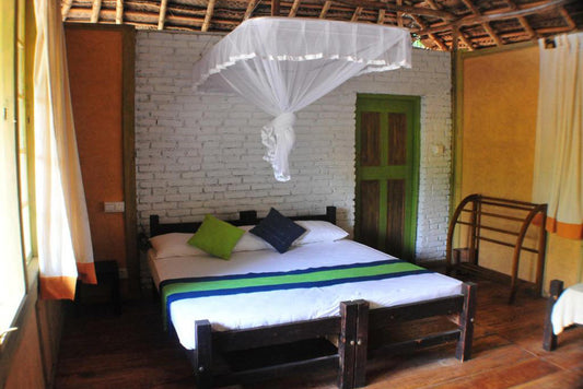 Back of Beyond — Wild Haven、Dehigaha Ela、锡吉里亚