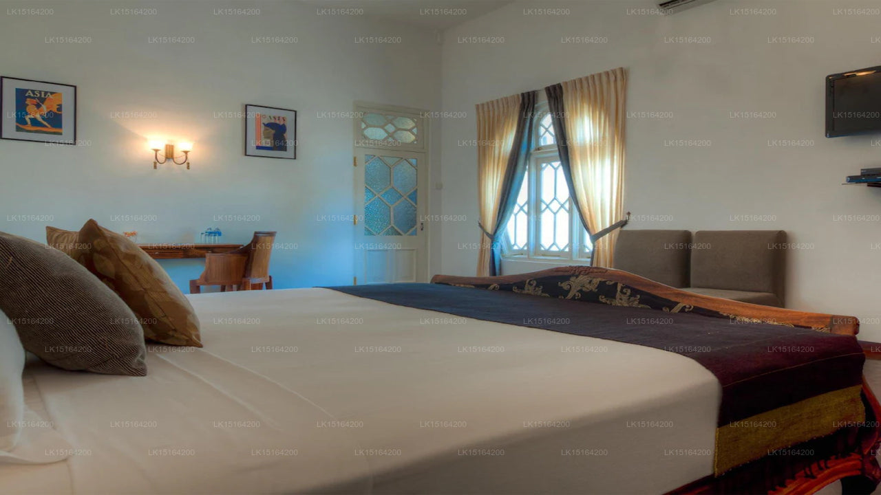 Deco On Forty Four, Galle