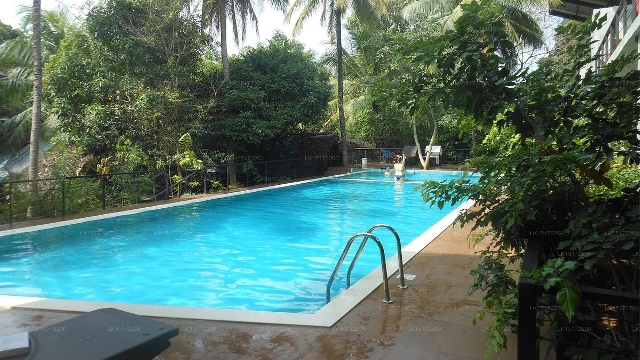 Athgira River Campin,  Udawalawa