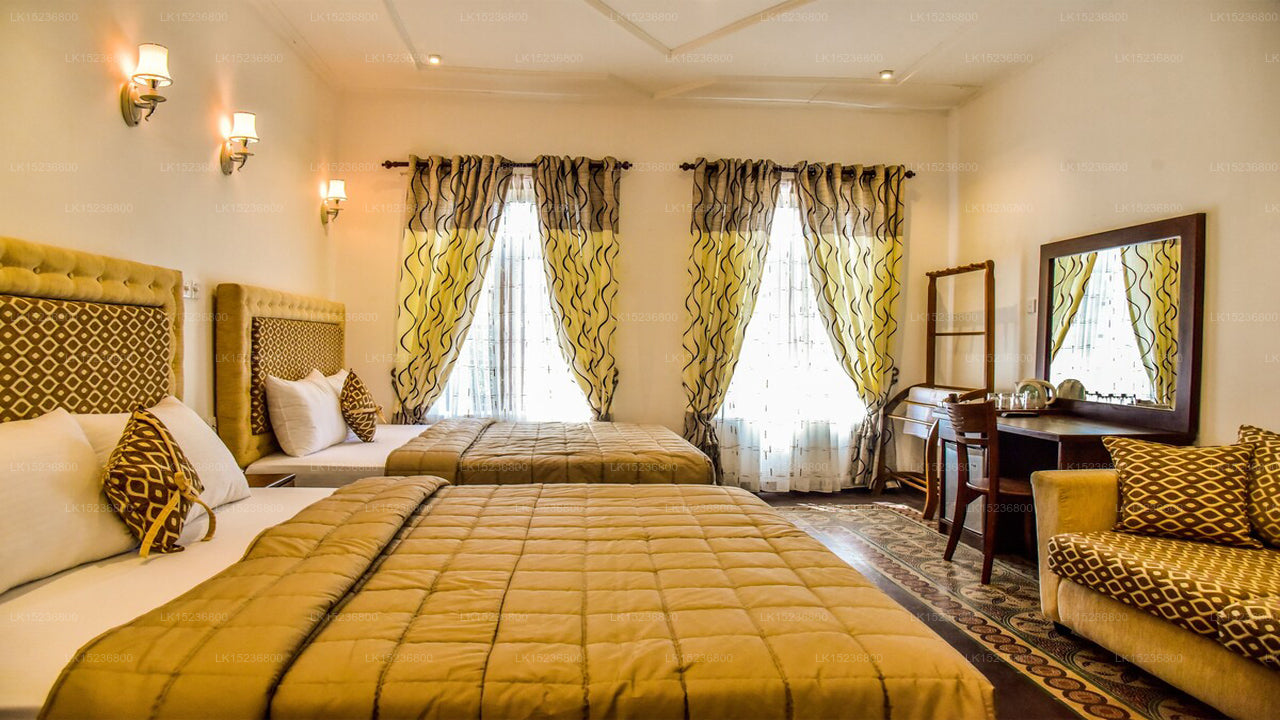 Tea Garden Hotel, Watawala