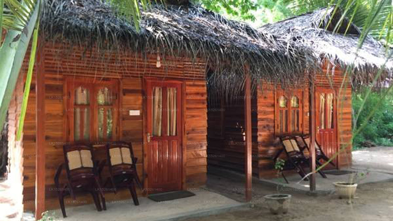 Orion Beach Way, Trincomalee