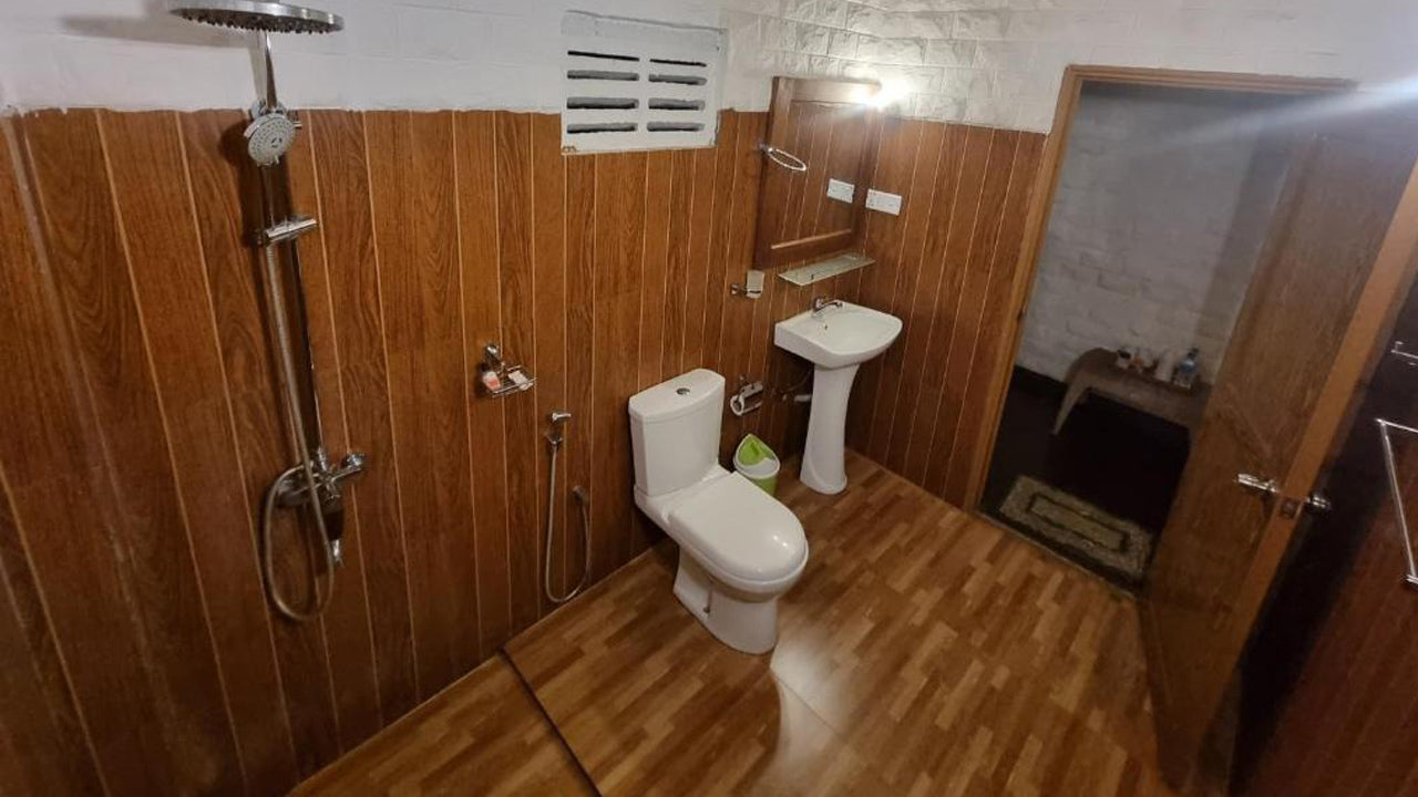 Liyon Rest , Sigiriya