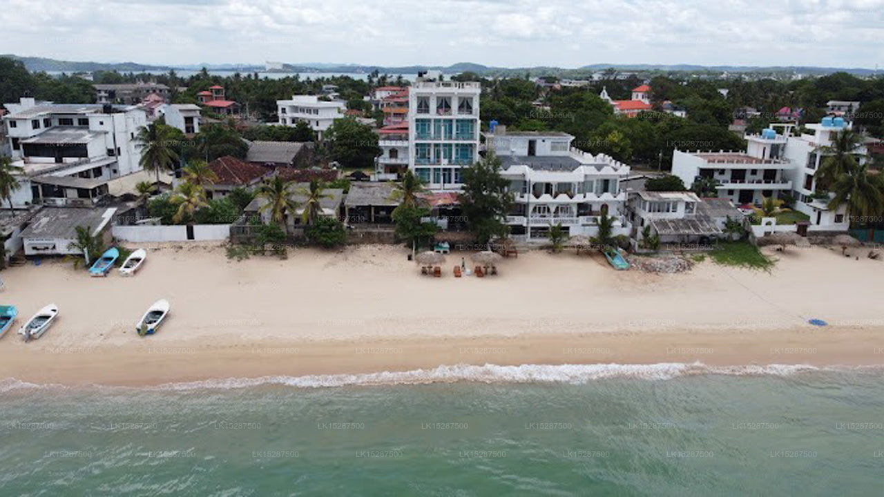 Trinco Topaz Beach Hotel, Trincomalee