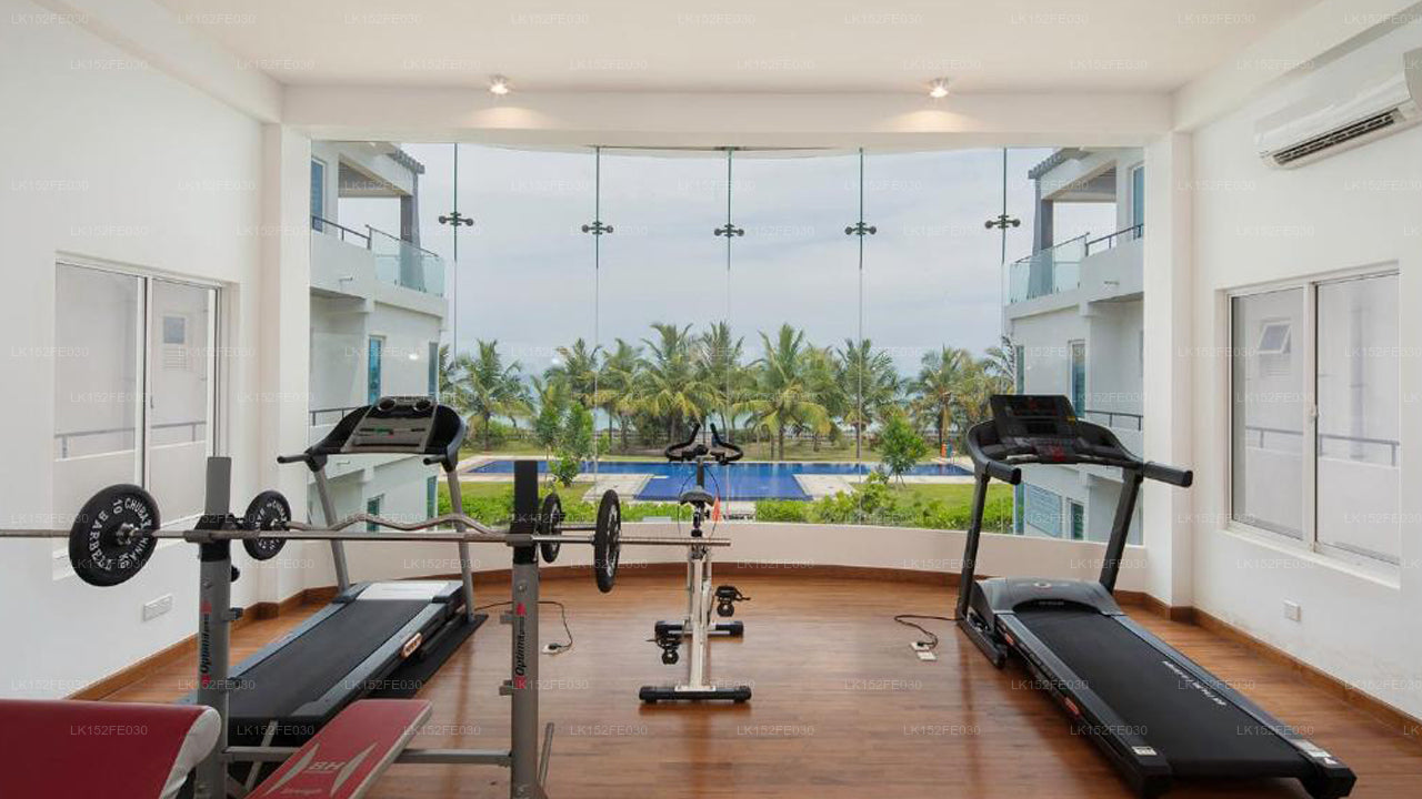 CASAMIA Oceanfront Condo Nilaveli