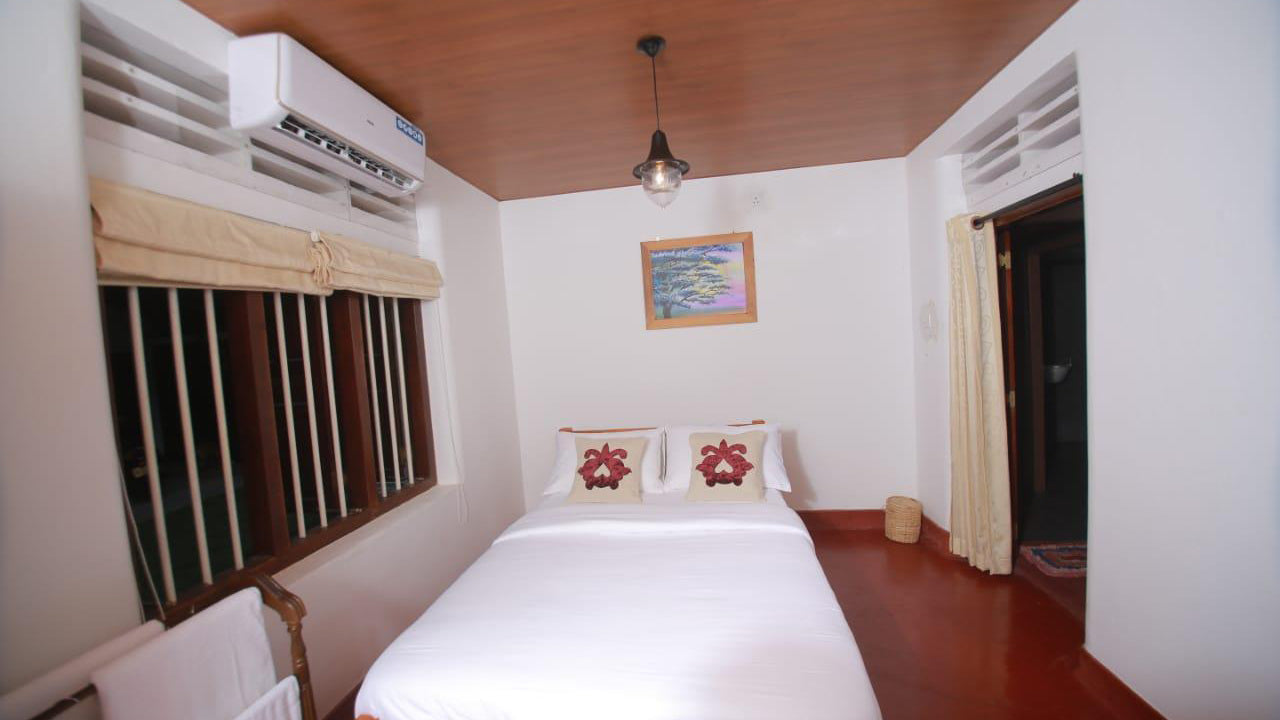 POG Villa (Parana officer Gedara), Unawatuna