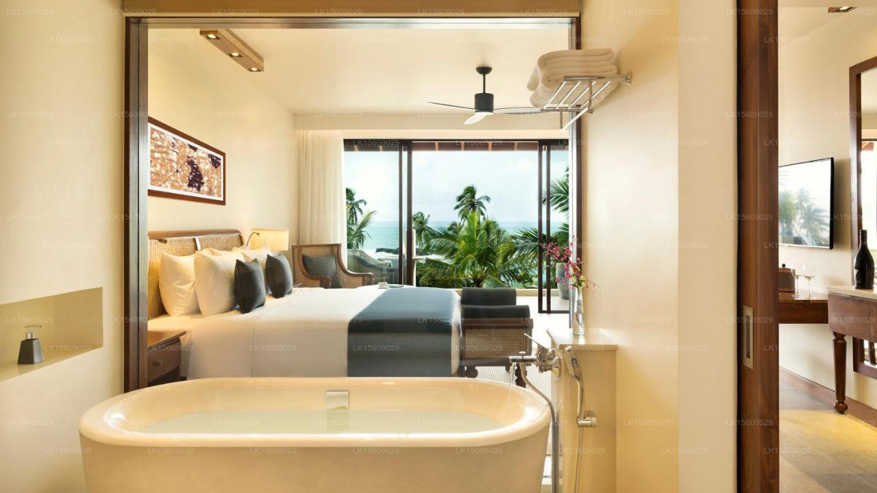 Luxurious stay at exquisite room, Tangalle