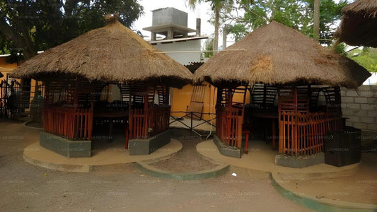 Thampa Tourist Hotel in, Vavuniya
