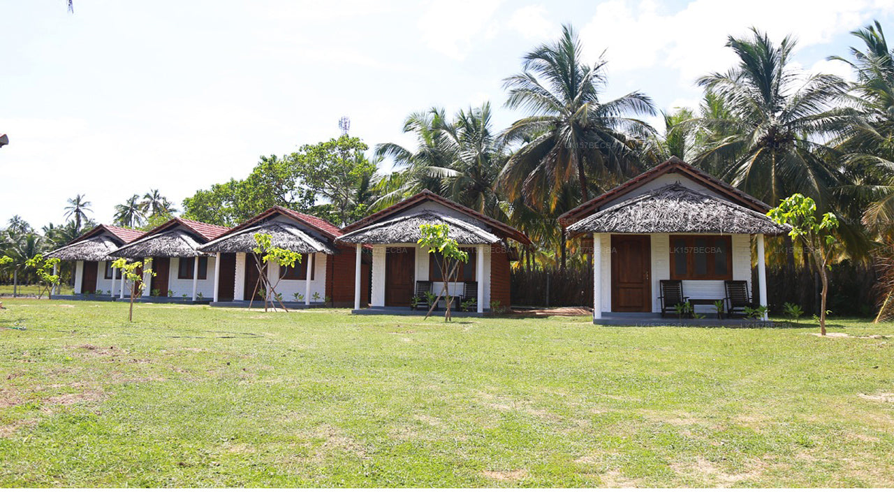 Windy Beach Cabanas, Kalpitiya