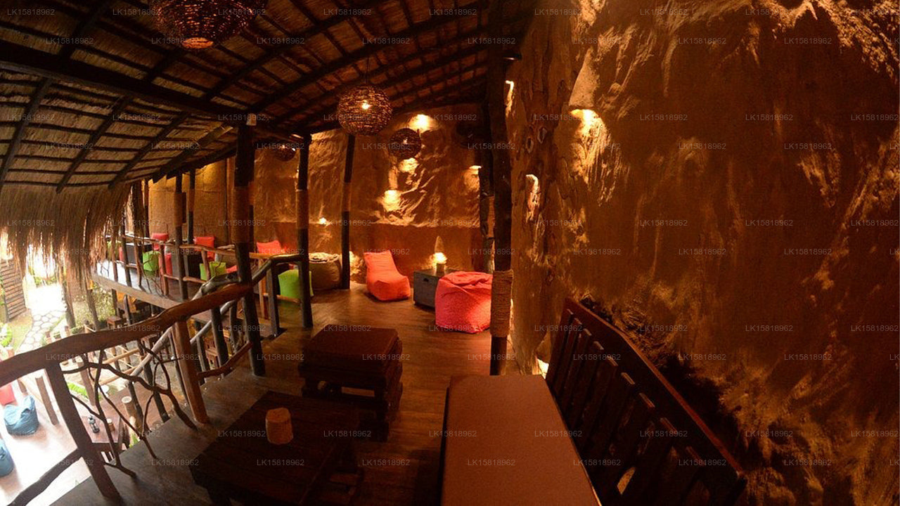 Unwind Restaurant & Hostel, Ktunayaka