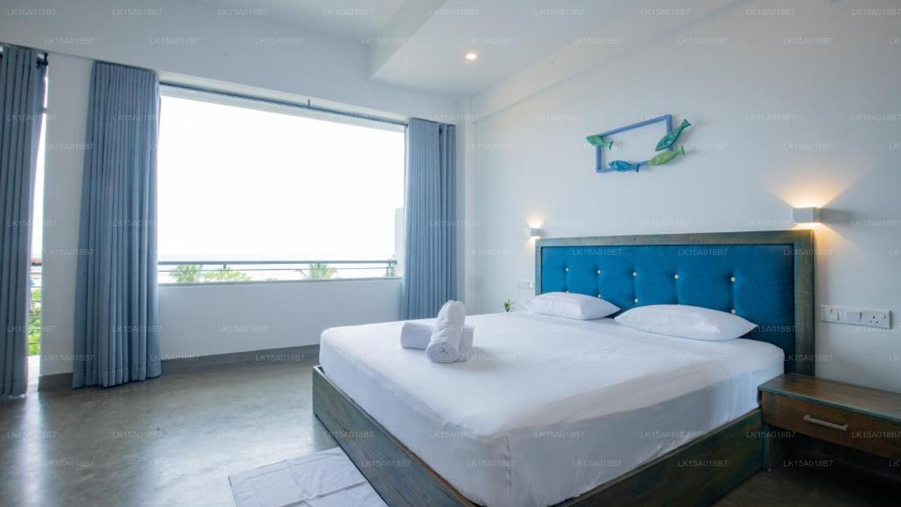 Somerset Mirissa Blue, Mirissa