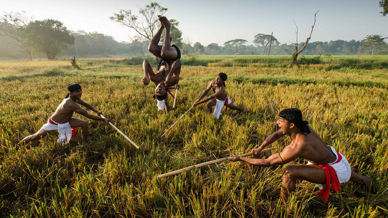 来自哈巴拉娜的 Rana Bera 的 Angampora 表演