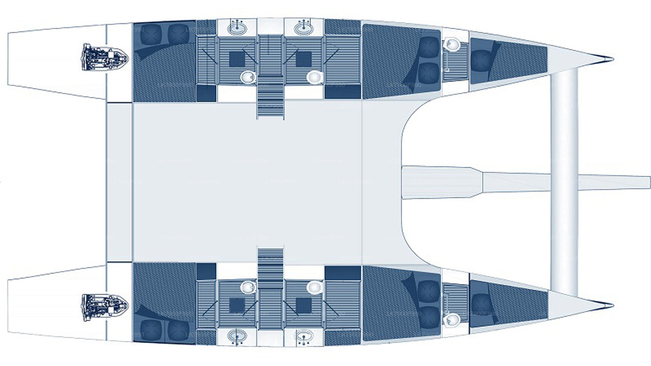 从亭可马里出发，乘坐 Ceycat 号游轮享受 2 晚游轮假期