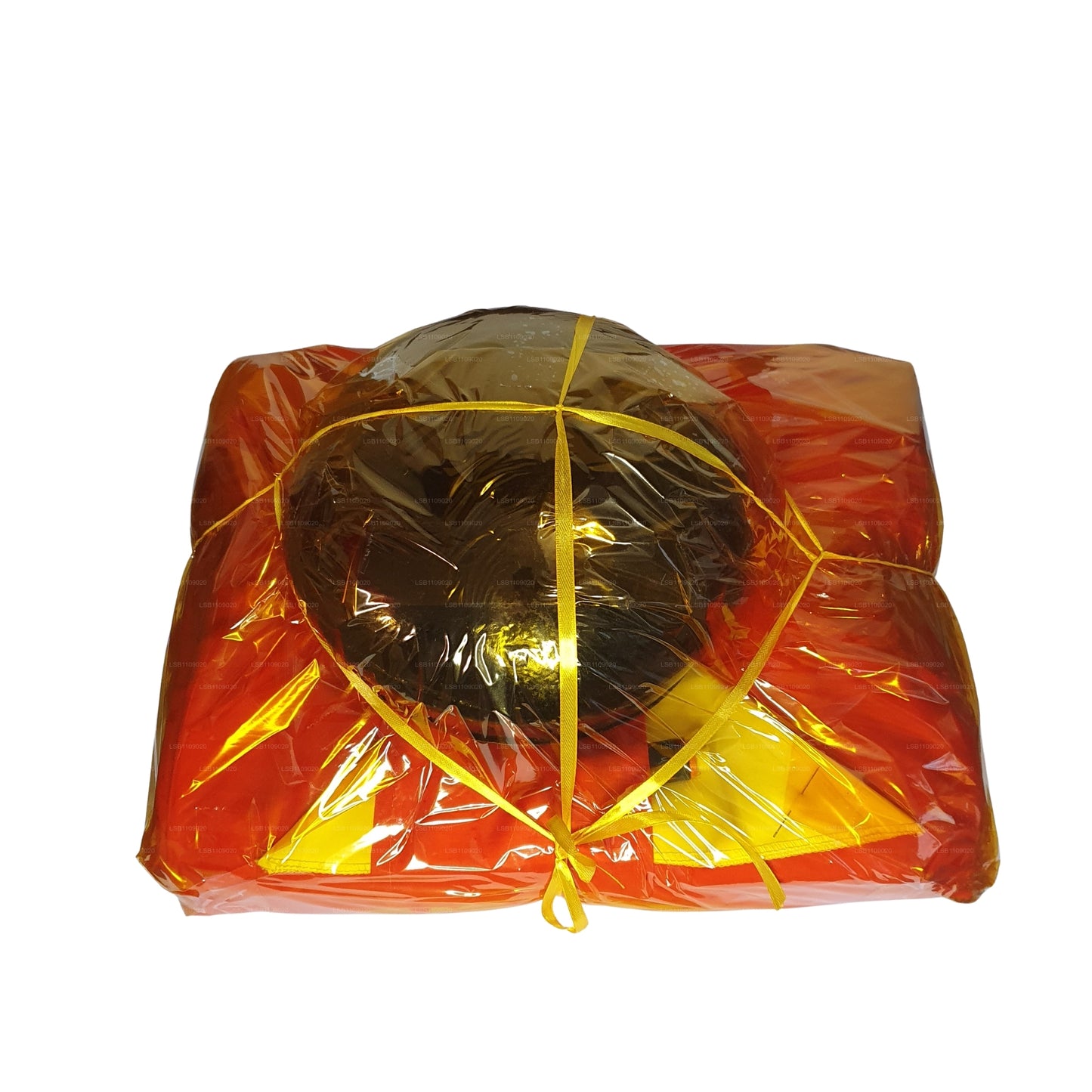 Lakpura Ata Pirikara（带钢碗的挑战者长袍）