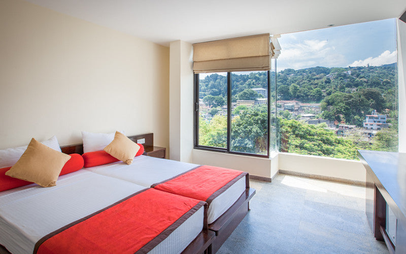 橡树雷城酒店, 康提