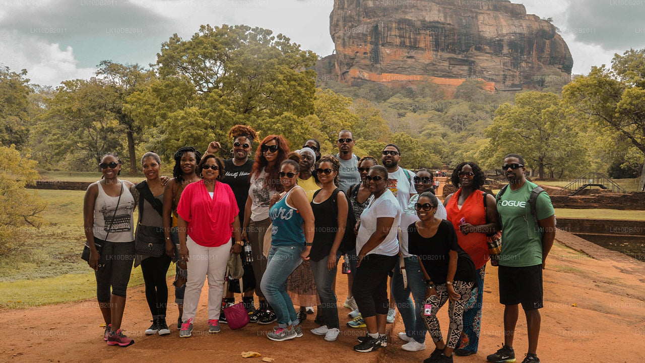 塔普罗班传说 (13 天)