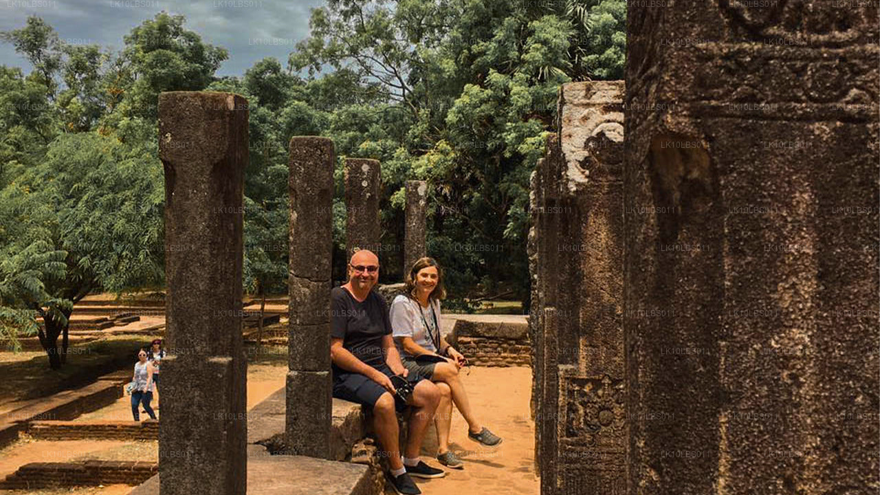 East Explorer（21 天）