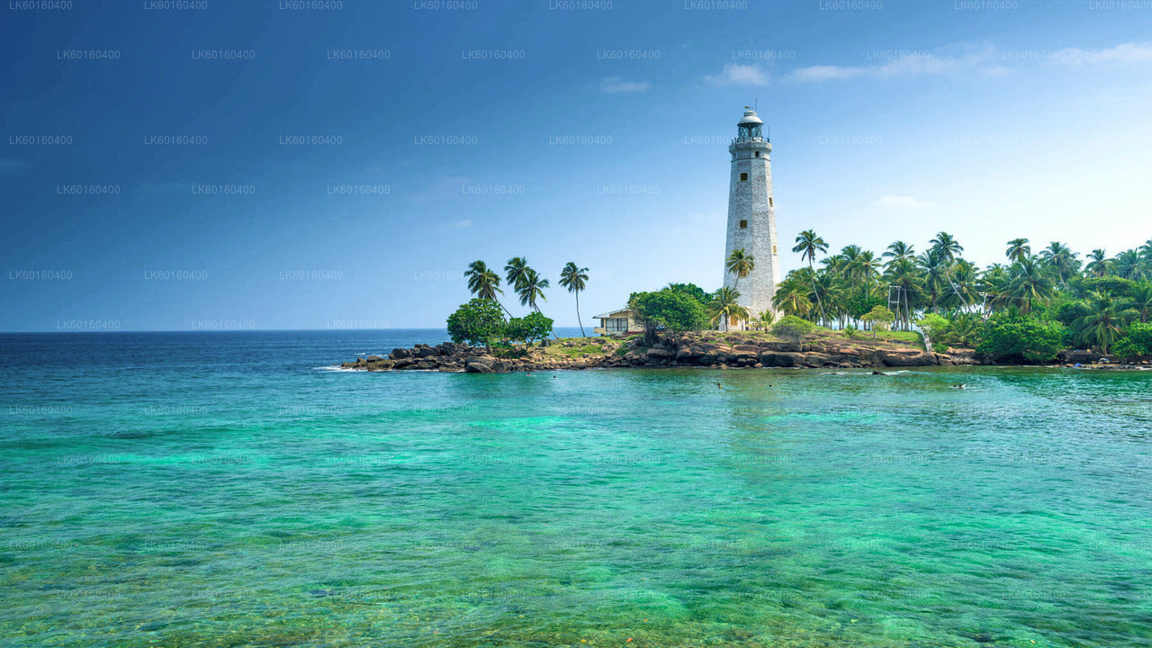 从卡卢特勒沿海岸线前往加勒
