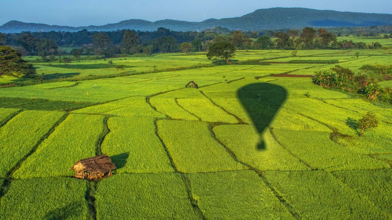 从坎达拉马出发的热气球之旅